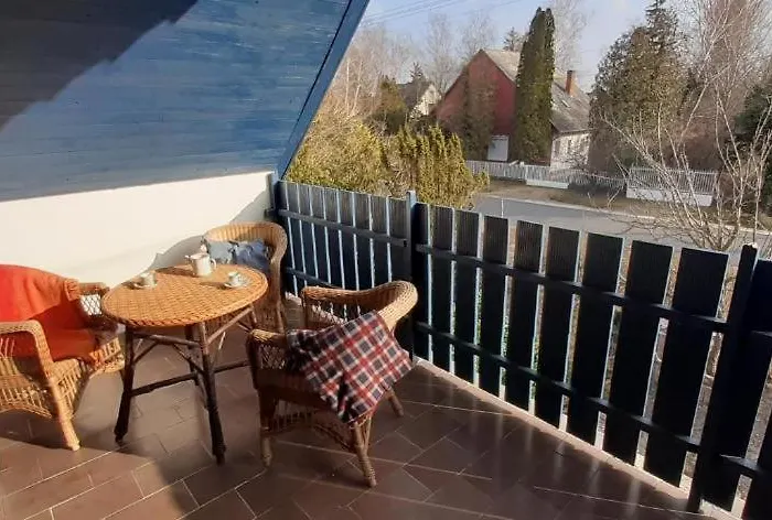Semesterbostad Balaton Wave Lakehouse Balatonmáriafürdő